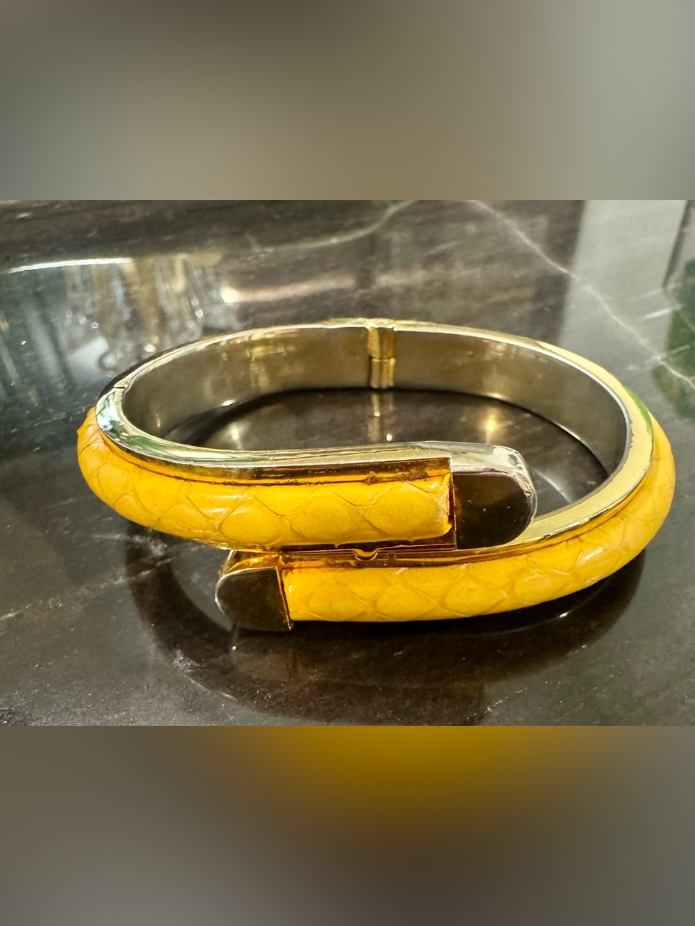 Vintage Gold Tone Bypass Hinged Cuff Bracelet Yellow Snakeskin Inlay 🐍